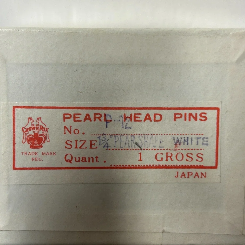 Vintage Crown Fox Pearl Head 100 Pins Pear Shaped Japan Corsage P-12 Fancy Craft